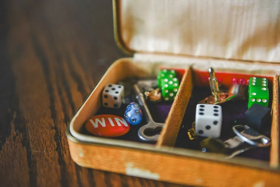 Photo game night organization tips